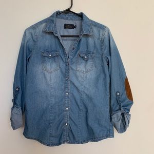 Women’s button up jean shirt